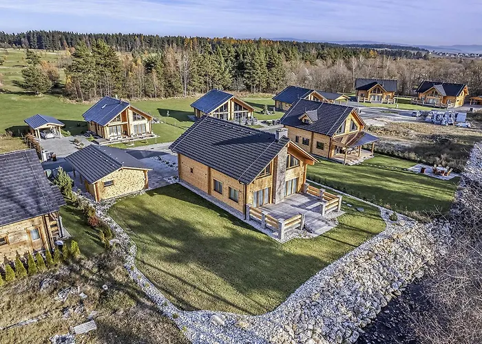 בקתה Severka ולקה לומניקה